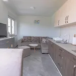 Apartament House Aronija With Swimming Pool *