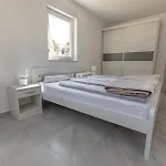 Apartament House Aronija With Swimming Pool Grude