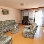 House Aronija With Swimming Pool