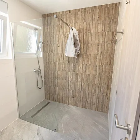 House Aronija With Swimming Pool * Grude
