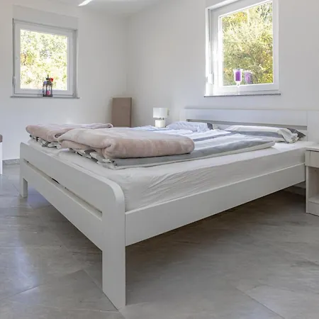 House Aronija With Swimming Pool Apartment Grude