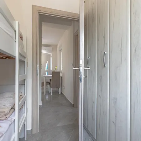 House Aronija With Swimming Pool Apartment *